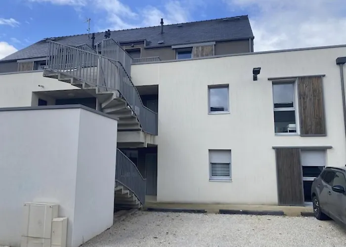 T3 Spacieux Avec 2 Places De Parking Gratuites شقة *